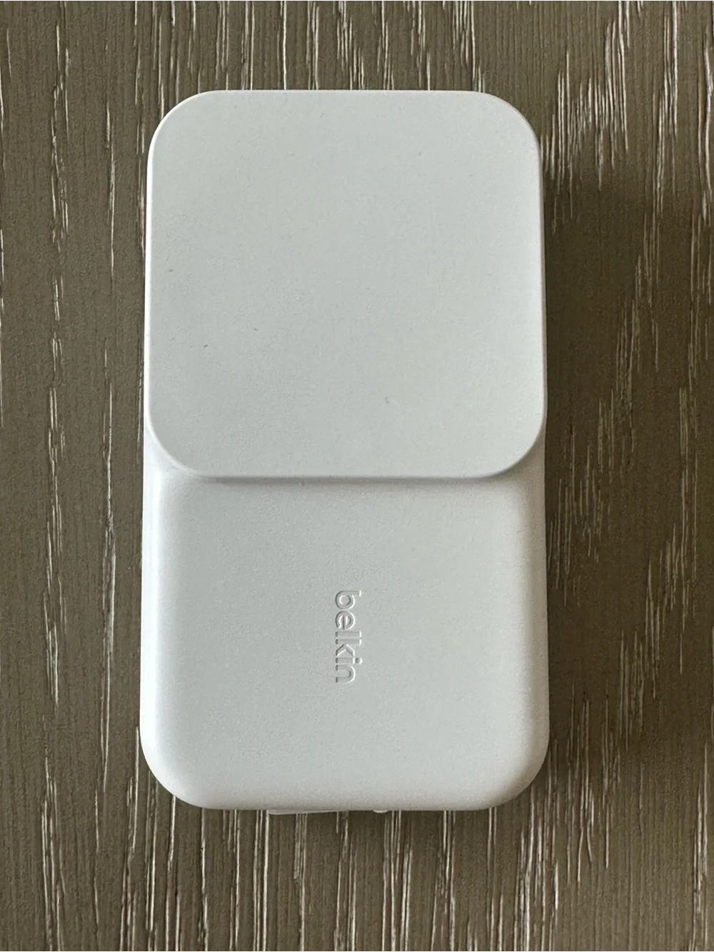 Belkin UltraCharge 3-in-1 Foldable Magnetic Wireless Charger Qi2 25W WhiteWIZ024
